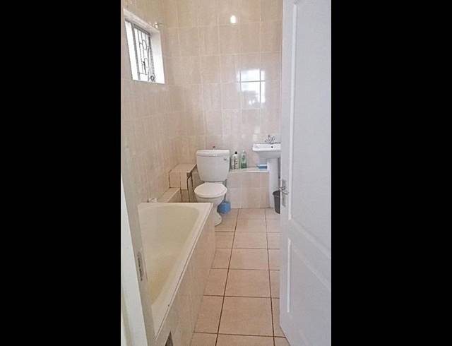 2 BEDROOM APARTMENT FOR SALE IN DURBAN CBD